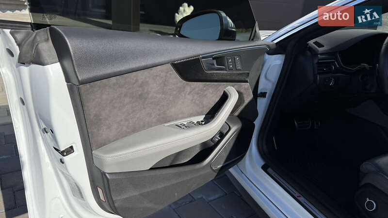 Ліфтбек Audi S5 Sportback 2019 в Дніпрі фото 16 Ліфтбек Audi S5 Sportback 2019 в Дніпрі