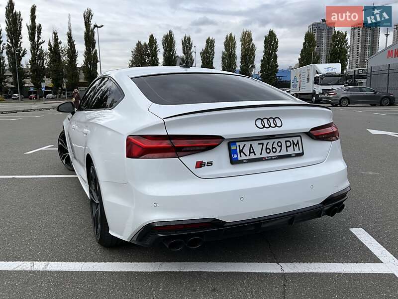 Лифтбек Audi S5 Sportback 2024 в Киеве