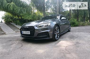 Седан Audi S5 2017 в 