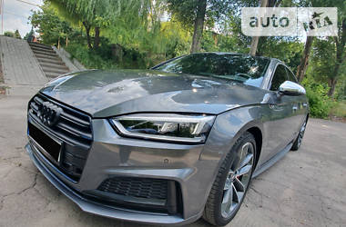 Седан Audi S5 2017 в 
