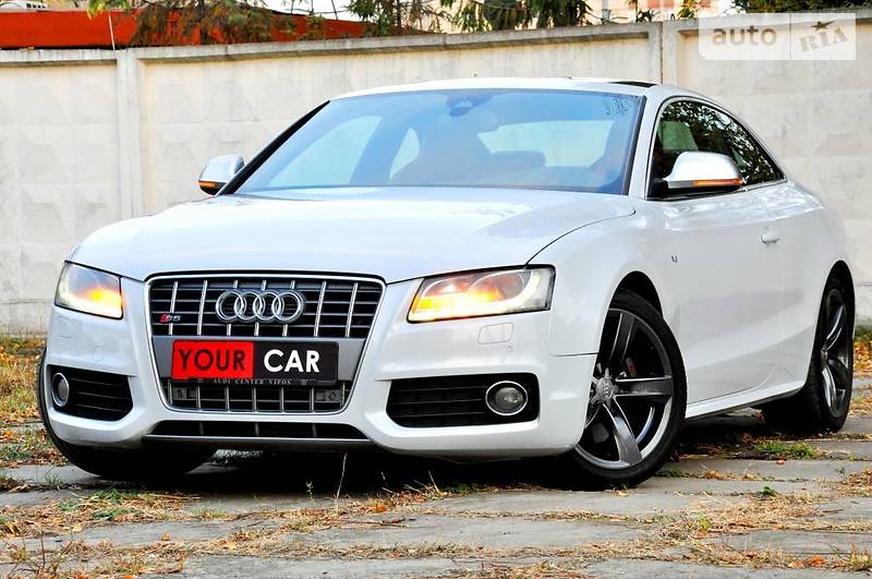 Купе Audi S5 2009 в Киеве