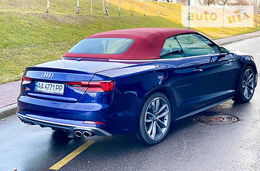 Кабриолет Audi S5 2017 в Киеве