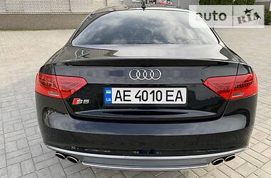 Купе Audi S5 2012 в 