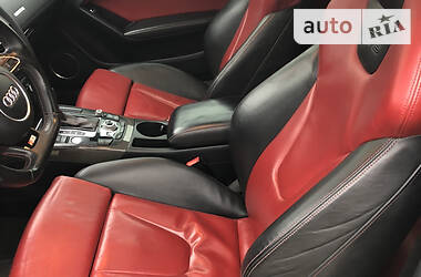 Купе Audi S5 2012 в Дніпрі