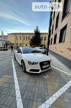 Купе Audi S5 2015 в Києві