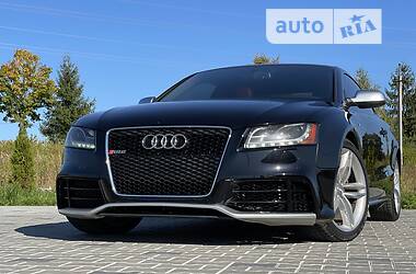 Купе Audi S5 2011 в Львове