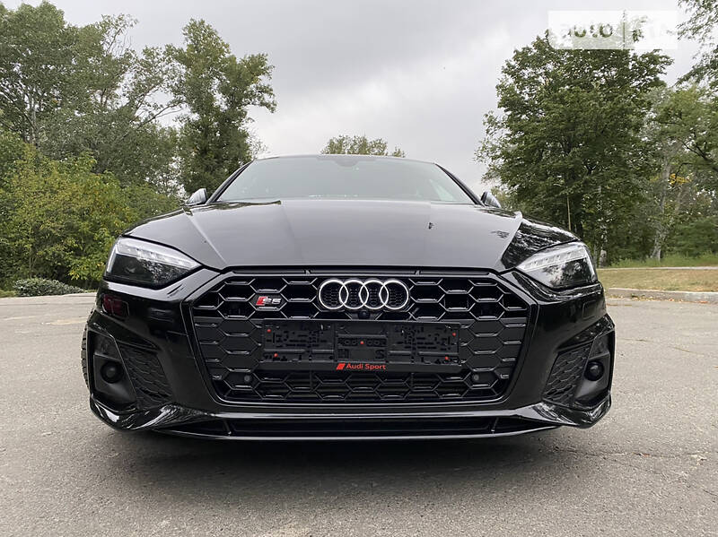 Купе Audi S5 2017 в Києві