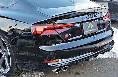 Купе Audi S5 2019 в 