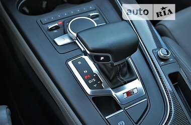 Купе Audi S5 2019 в 