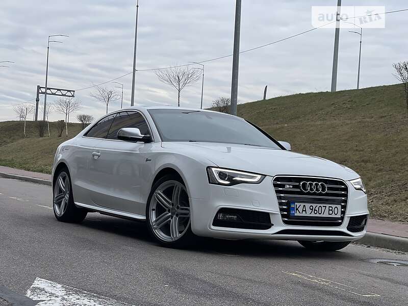 2012 Audi S5, VIN WAUVGAFR8DA027702:plate — фото 1 (autoria)