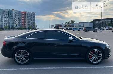 Купе Audi S5 2010 в Киеве