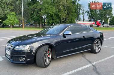 Купе Audi S5 2010 в Киеве