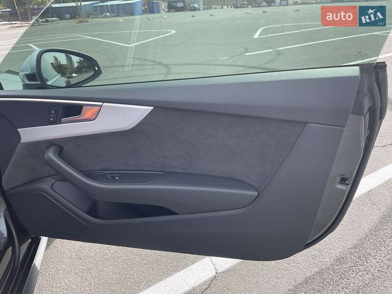 Купе Audi S5 2017 в Дніпрі