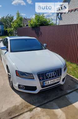 Купе Audi S5 2008 в Киеве