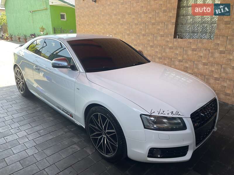 Купе Audi S5 2008 в Виноградове