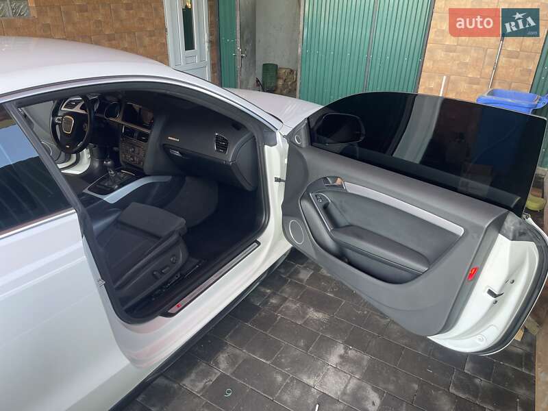 Купе Audi S5 2008 в Виноградове