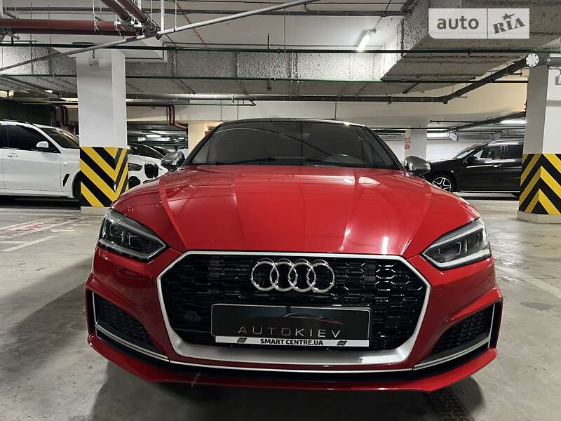 Купе Audi S5 2017 в Киеве
