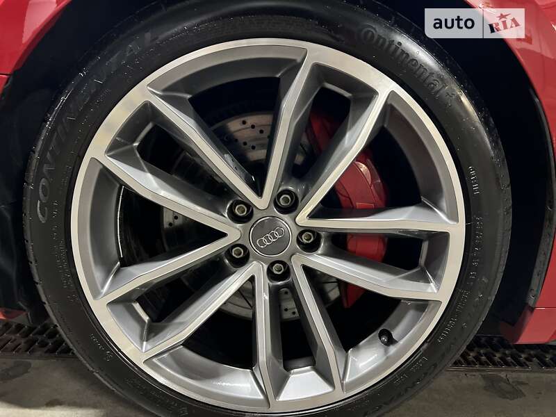 Купе Audi S5 2017 в Киеве