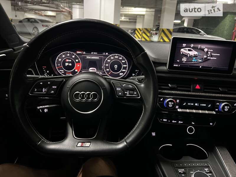 Купе Audi S5 2017 в Киеве