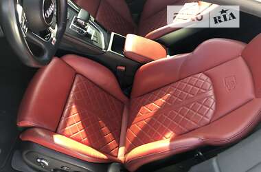 Лифтбек Audi S5 2017 в 