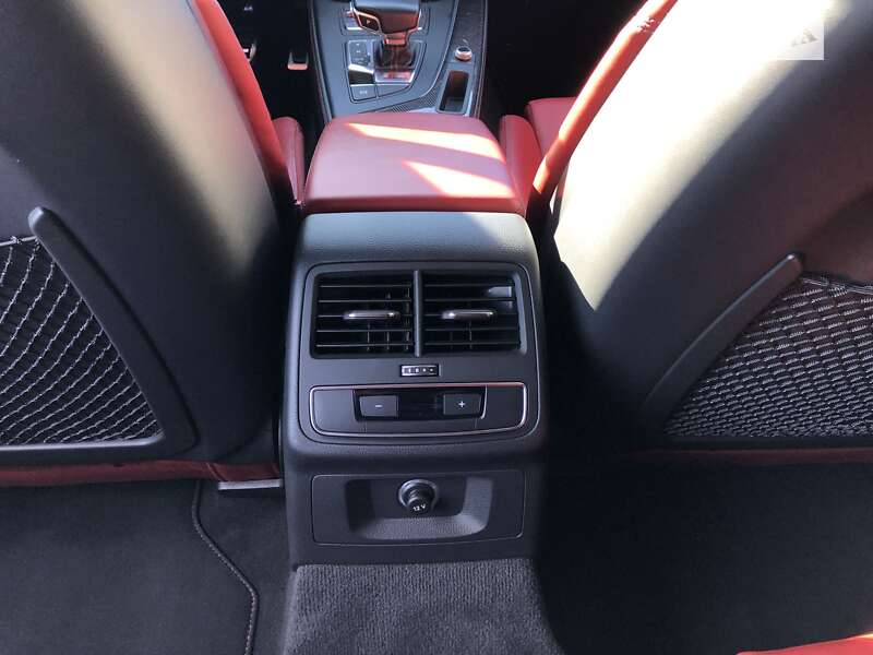 Лифтбек Audi S5 2017 в Харькове