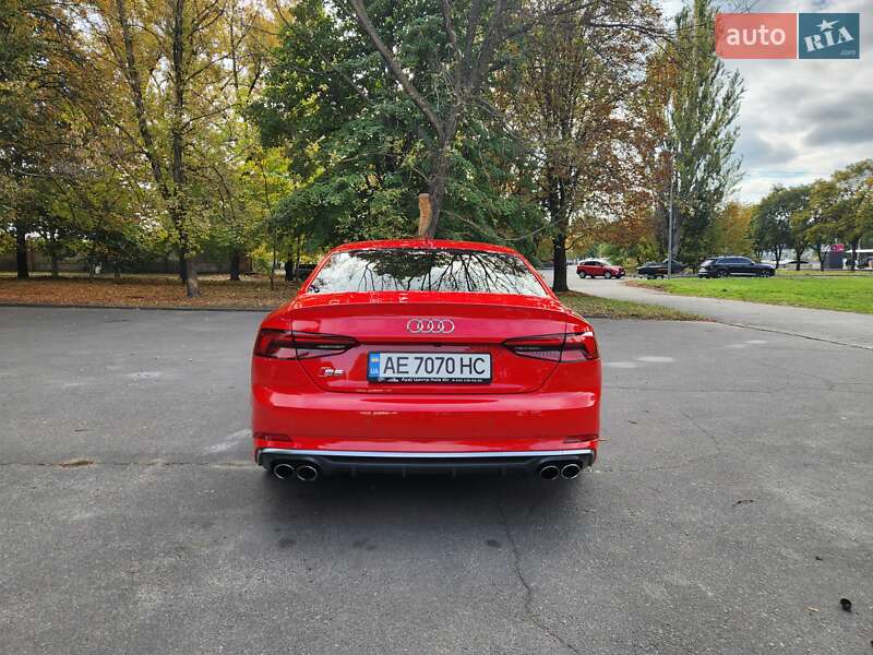 Купе Audi S5 2017 в Дніпрі
