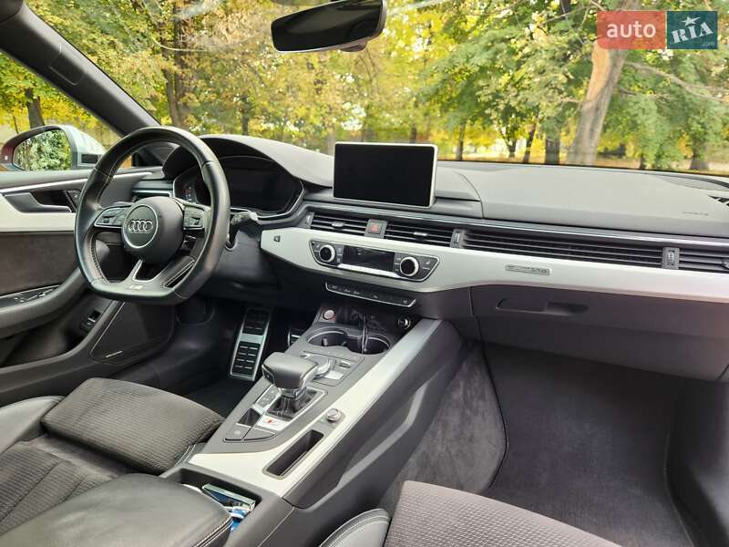 Купе Audi S5 2017 в Дніпрі