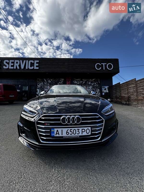 Купе Audi S5 2018 в Киеве