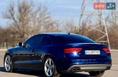 Купе Audi S5 2012 в Києві