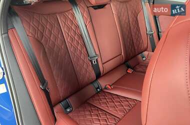 Лифтбек Audi S5 2025 в 