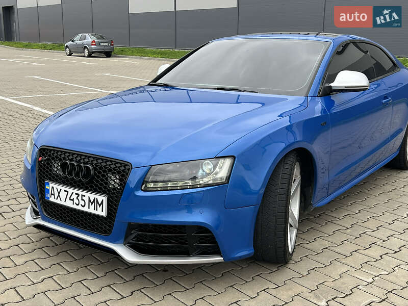 Купе Audi S5 2009 в Ивано-Франковске