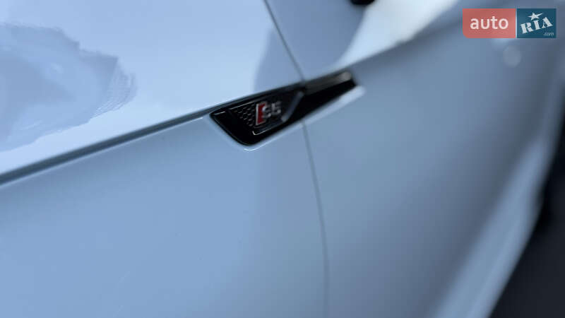Купе Audi S5 2023 в Києві