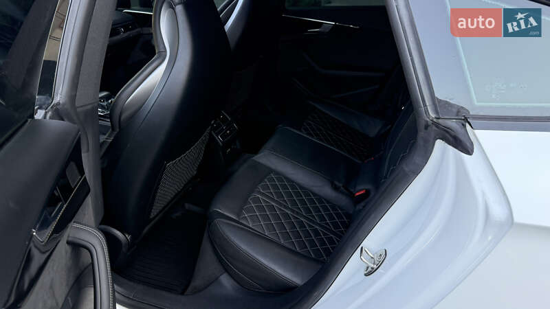 Купе Audi S5 2023 в Києві