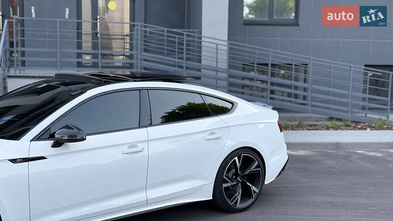 Купе Audi S5 2023 в Києві