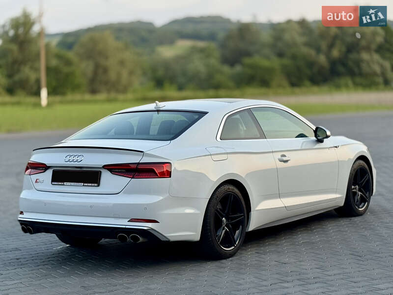Купе Audi S5 2018 в Черновцах