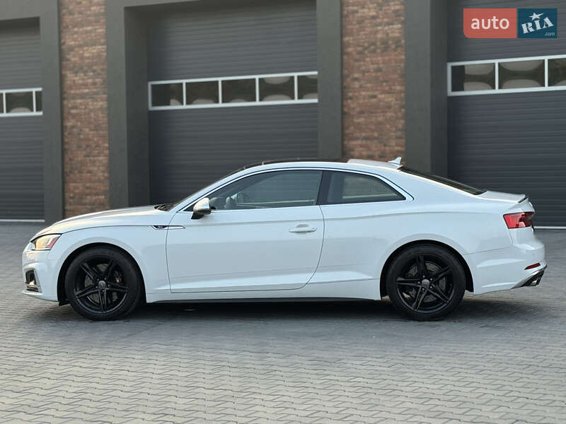 Купе Audi S5 2018 в Черновцах