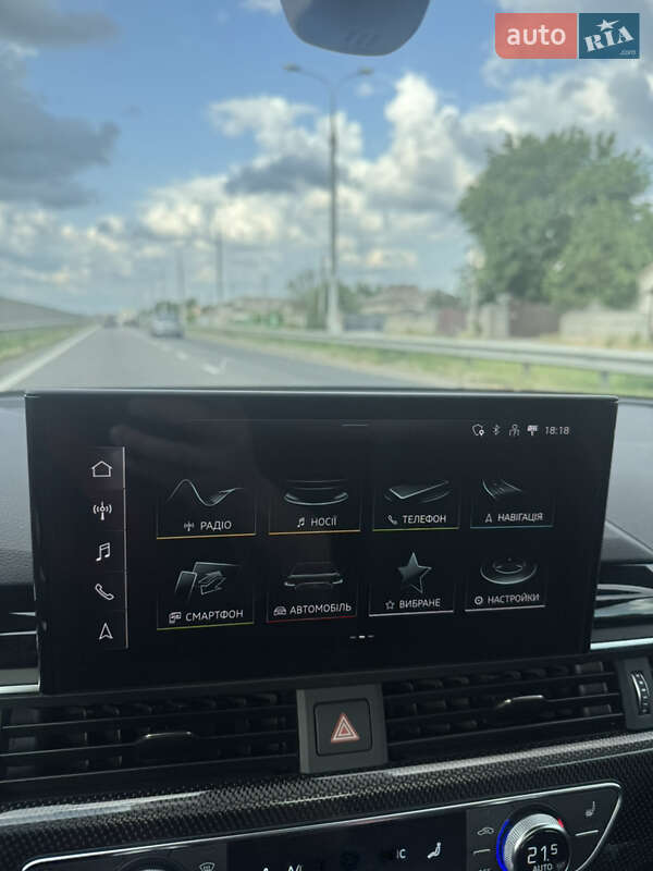 Кабриолет Audi S5 2022 в Днепре