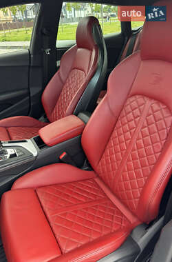 Купе Audi S5 2019 в 