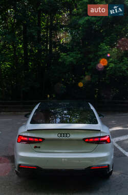 Купе Audi S5 2022 в 