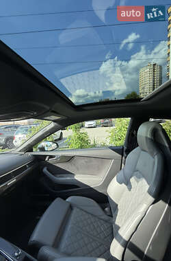 Купе Audi S5 2022 в 