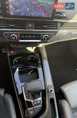 Купе Audi S5 2022 в 
