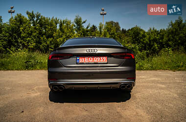 Купе Audi S5 2017 в 
