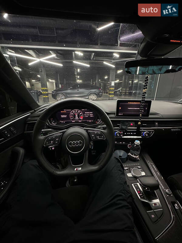 Купе Audi S5 2019 в Києві