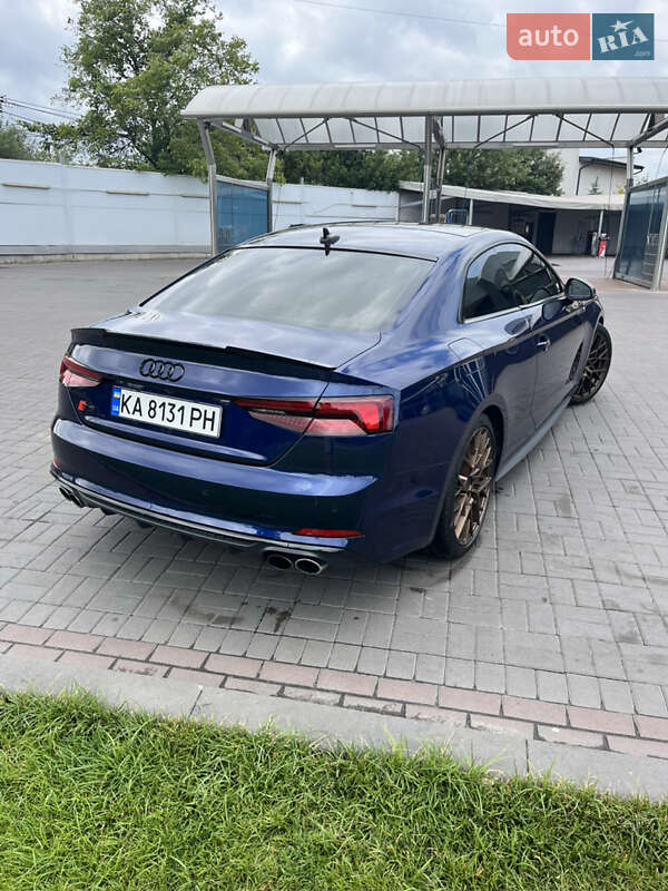 Купе Audi S5 2019 в Киеве