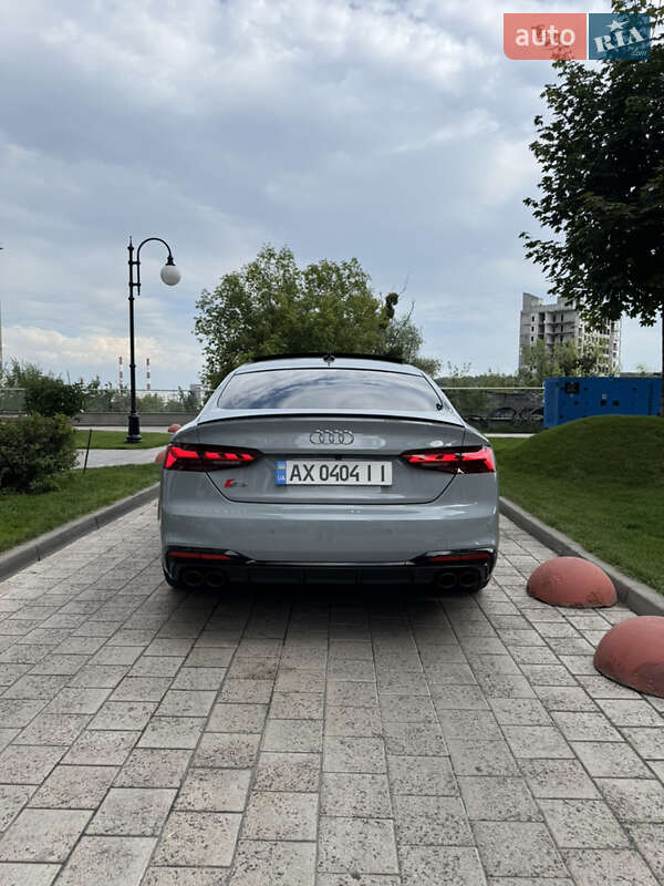 Купе Audi S5 2021 в Киеве