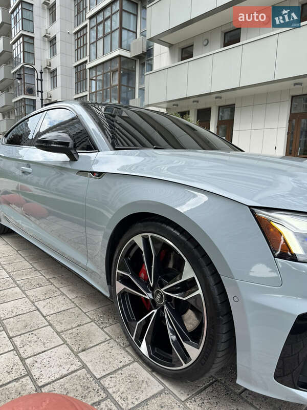 Купе Audi S5 2021 в Киеве