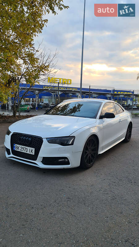 Купе Audi S5 2014 в Ровно
