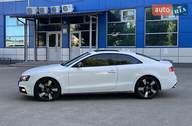 Купе Audi S5 2013 в 