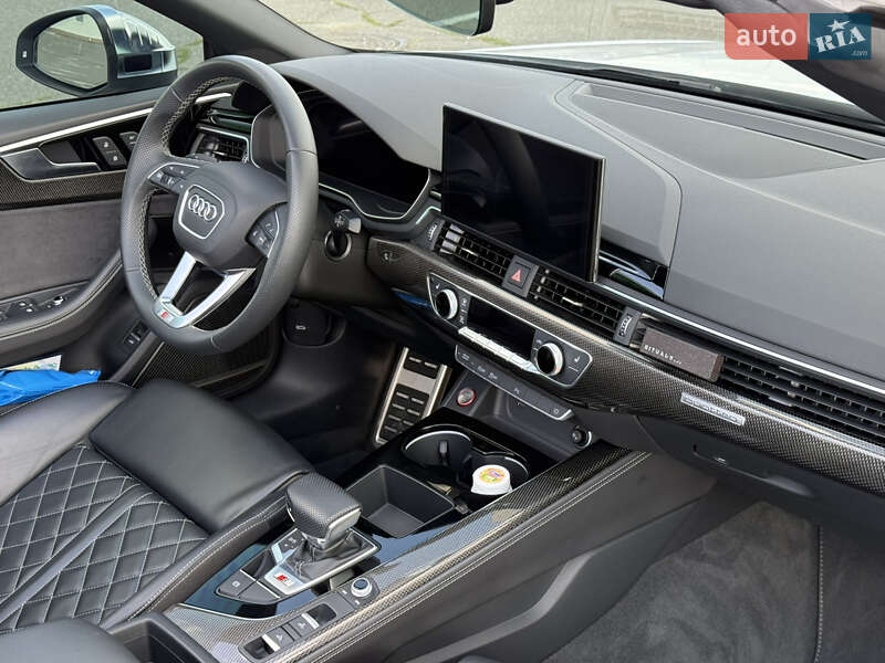 Кабріолет Audi S5 2022 в Києві