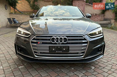 Купе Audi S5 2017 в 